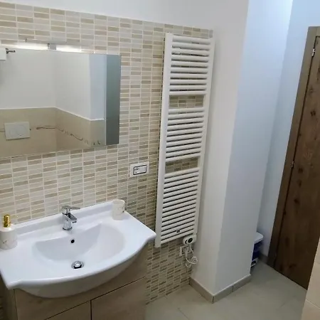 Vetralla 3*